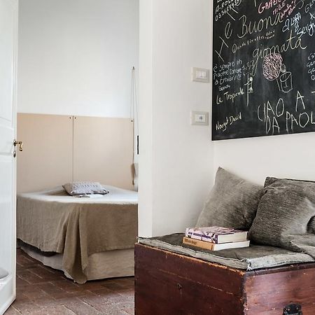 B&B Naturae Cascina Bagian luar foto